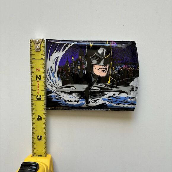 DC Comics 1991 Batman Vintage Trifold Wallet - Picture 3 of 9